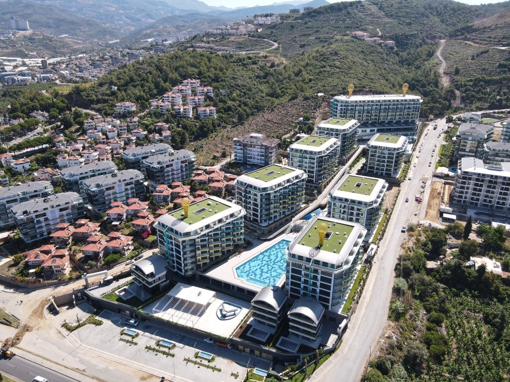 A grandiose residential complex with an area of 25.000 m2, on the first line with a private beach - Umbrella Group - Photo 2