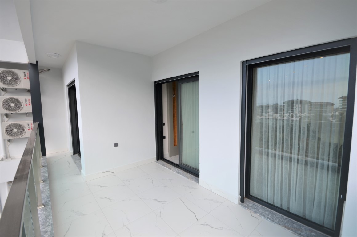 A grandiose residential complex with an area of 25.000 m2, on the first line with a private beach - Umbrella Group - Photo 26