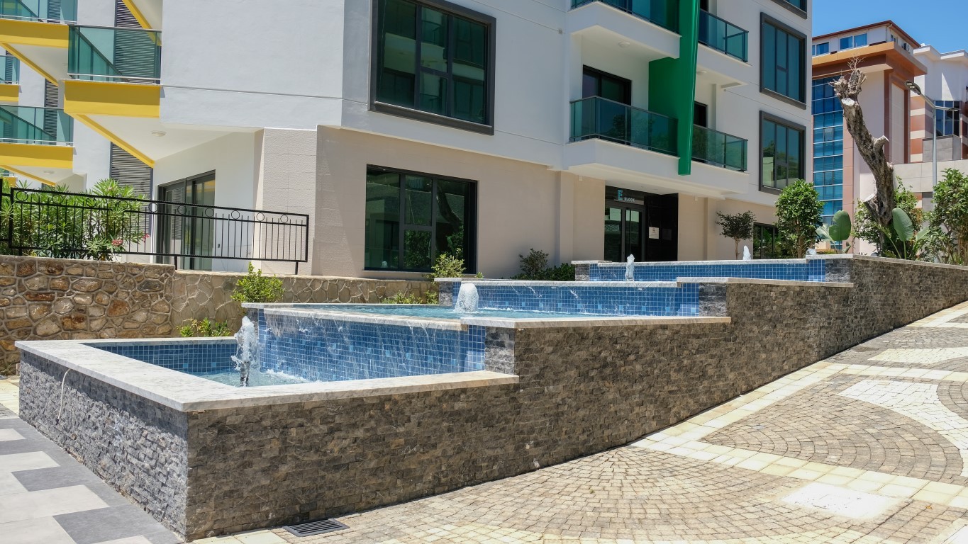A grandiose residential complex with an area of 25.000 m2, on the first line with a private beach - Umbrella Group - Photo 12