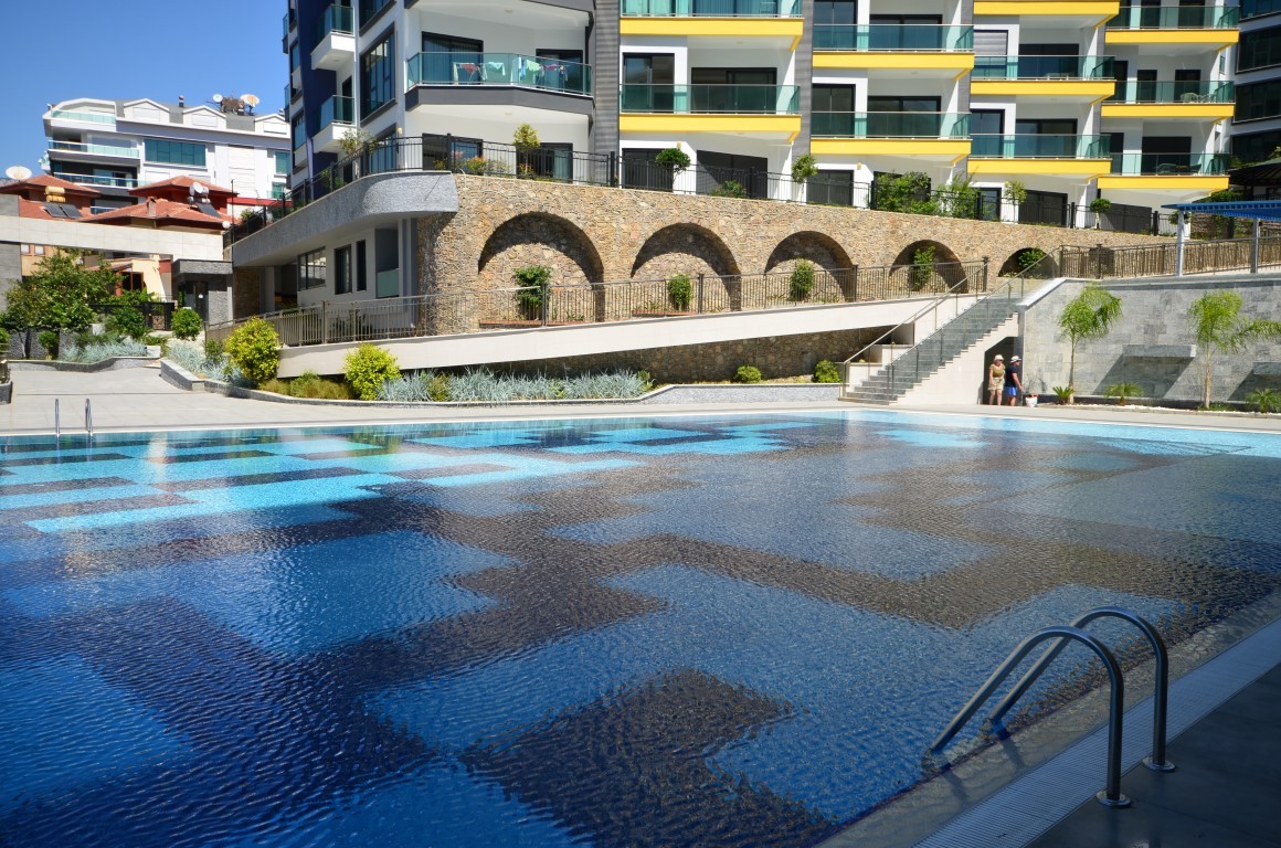 A grandiose residential complex with an area of 25.000 m2, on the first line with a private beach - Umbrella Group - Photo 8