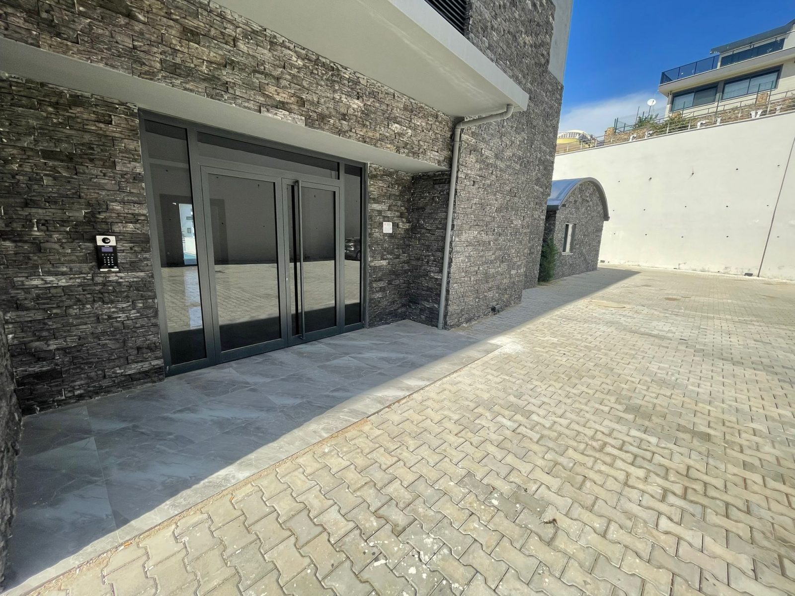 NEVA BOUTİQUE Premium segment residential complex in Kargicak area - Umbrella Group - Photo 16