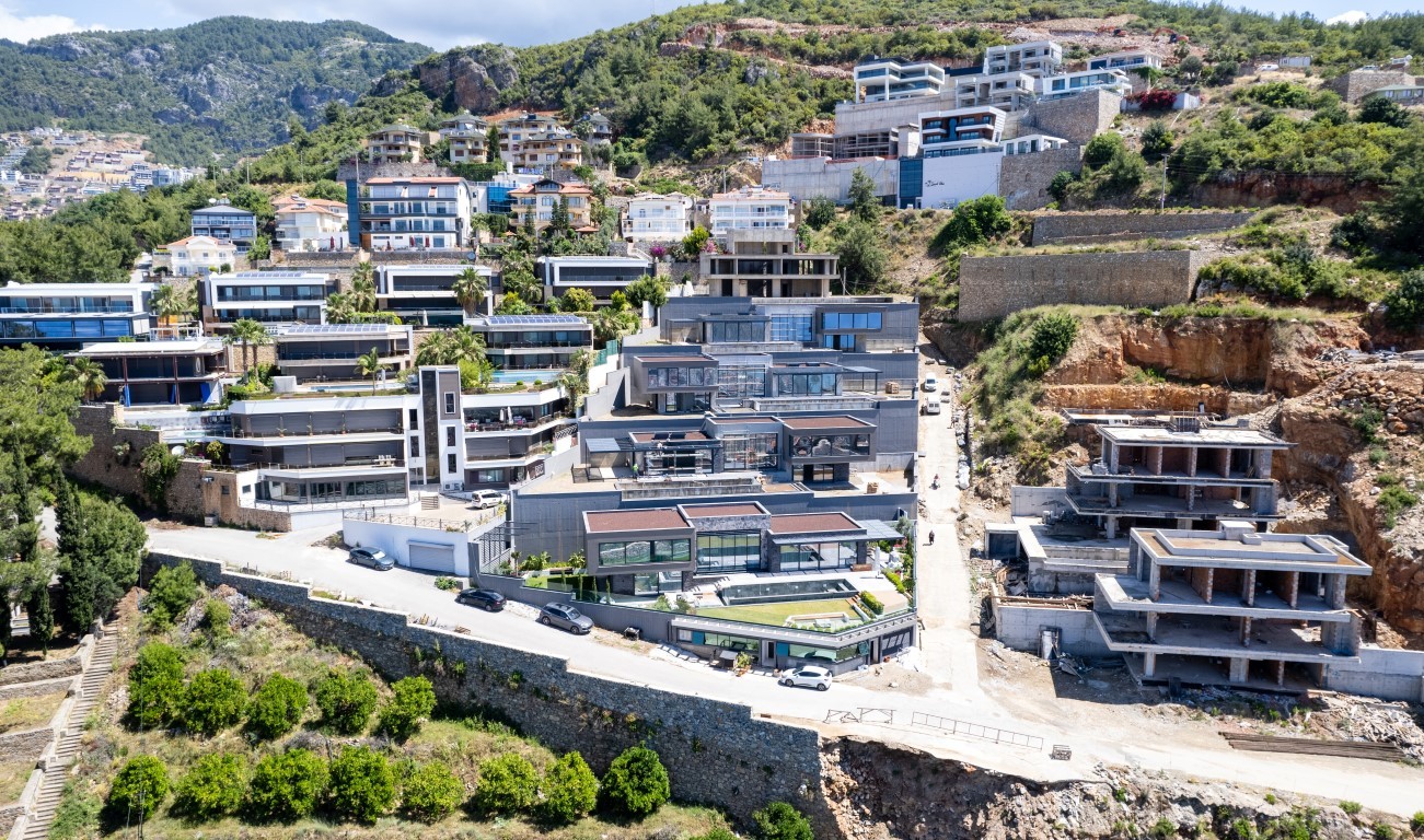 Elite project of five modern villas on the picturesque slope of the Taurus Mountains - Umbrella Group
