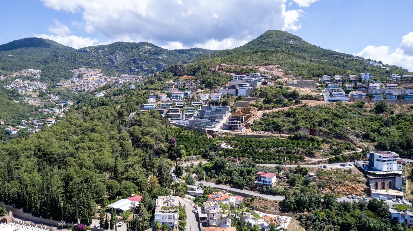 Elite project of five modern villas on the picturesque slope of the Taurus Mountains - Umbrella Group - Photo 3