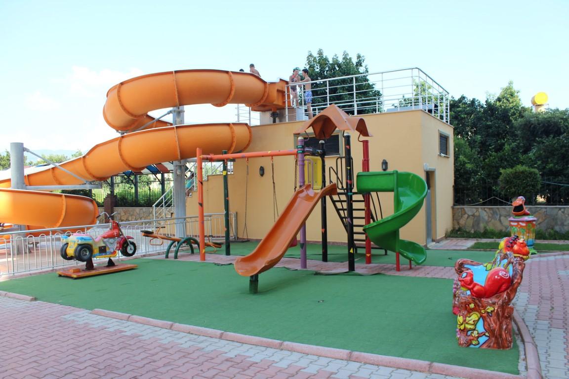 U745 - Photo 6