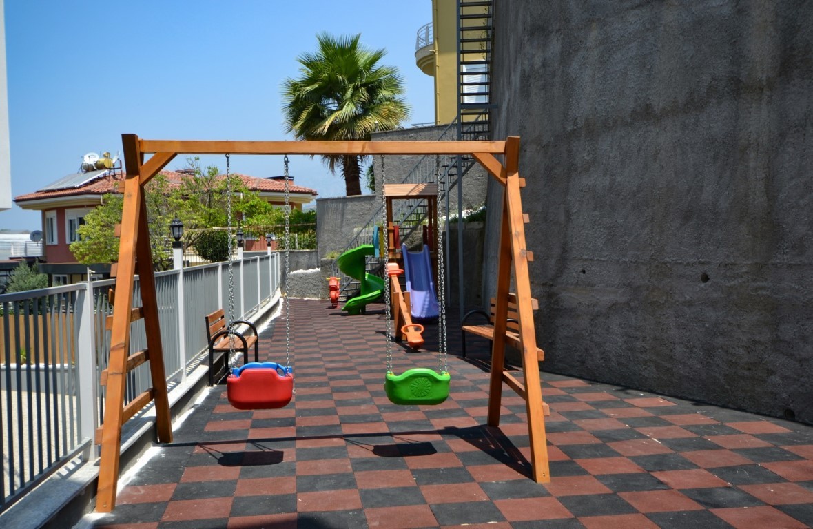 U1102 - Photo 8