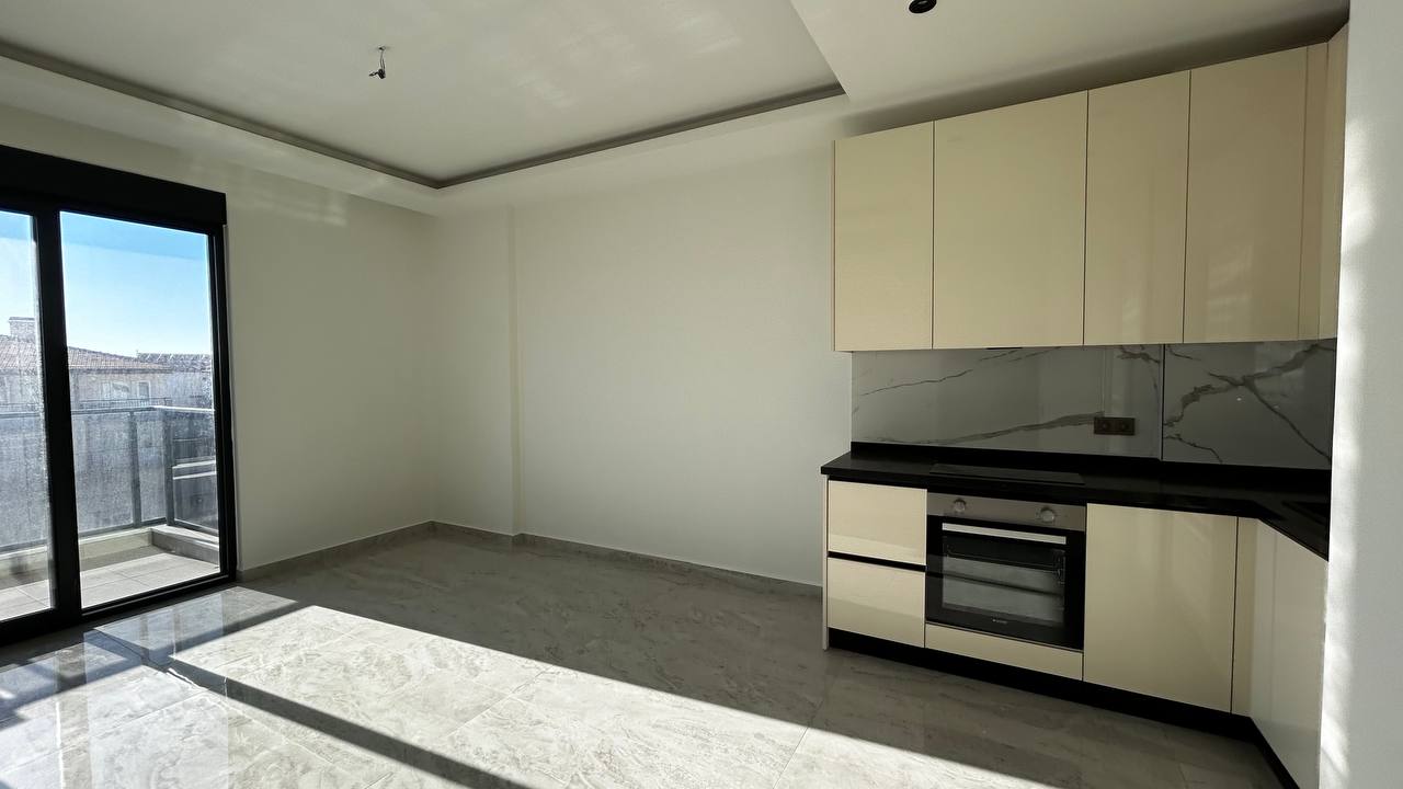 U2404 - Photo 23