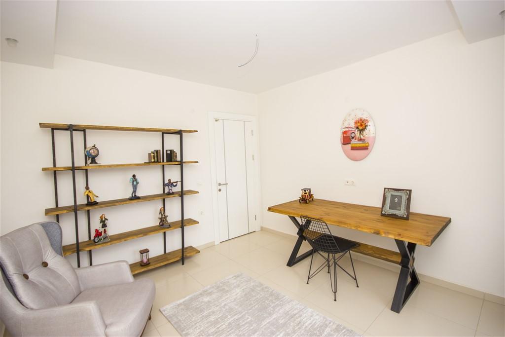 U2507 - Photo 29