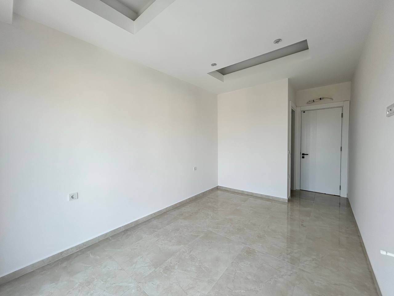 U3129 - Photo 17