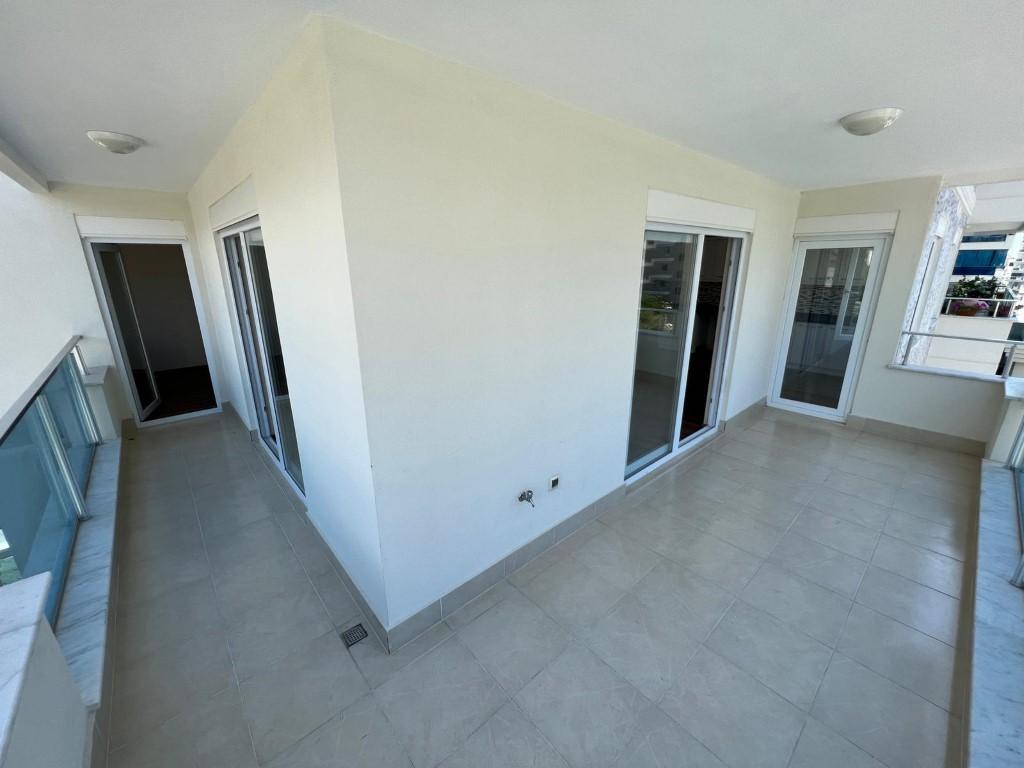 U3530 - Photo 11