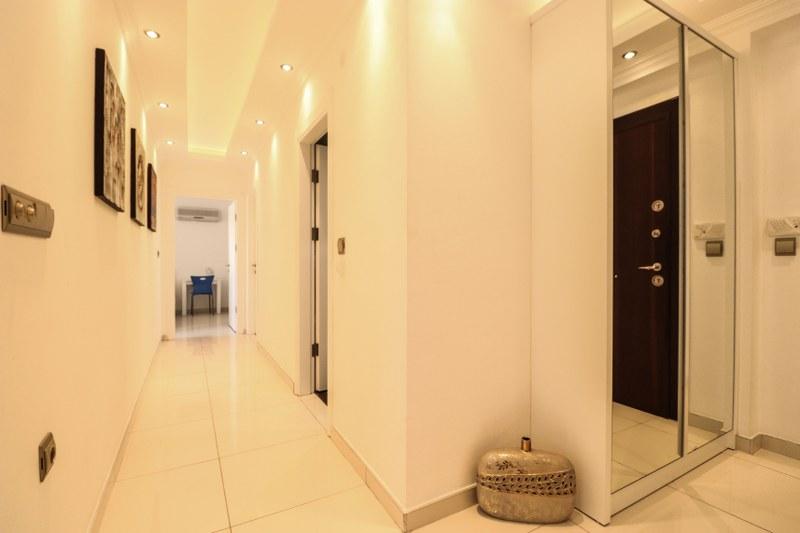U3695 - Photo 12