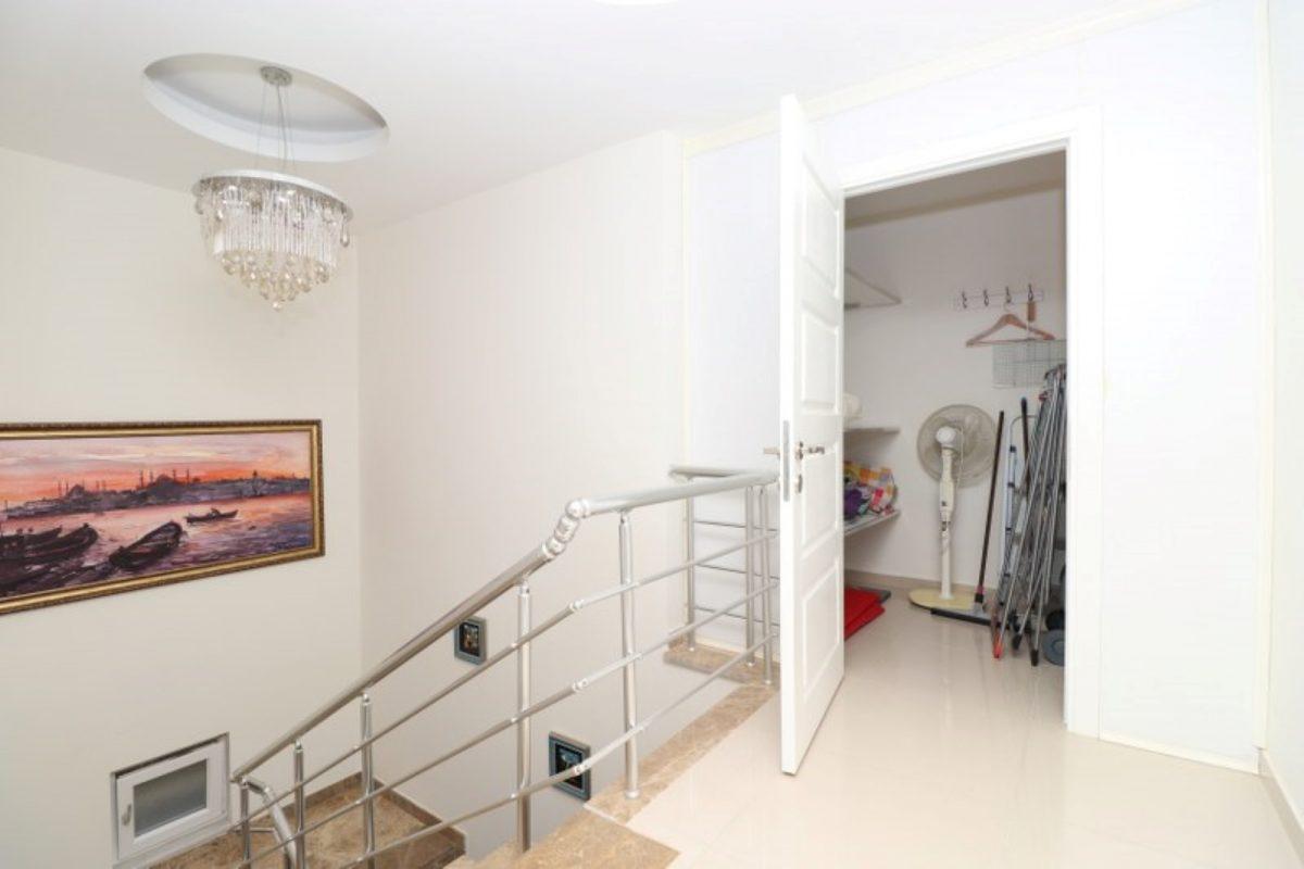 U3691 - Photo 29