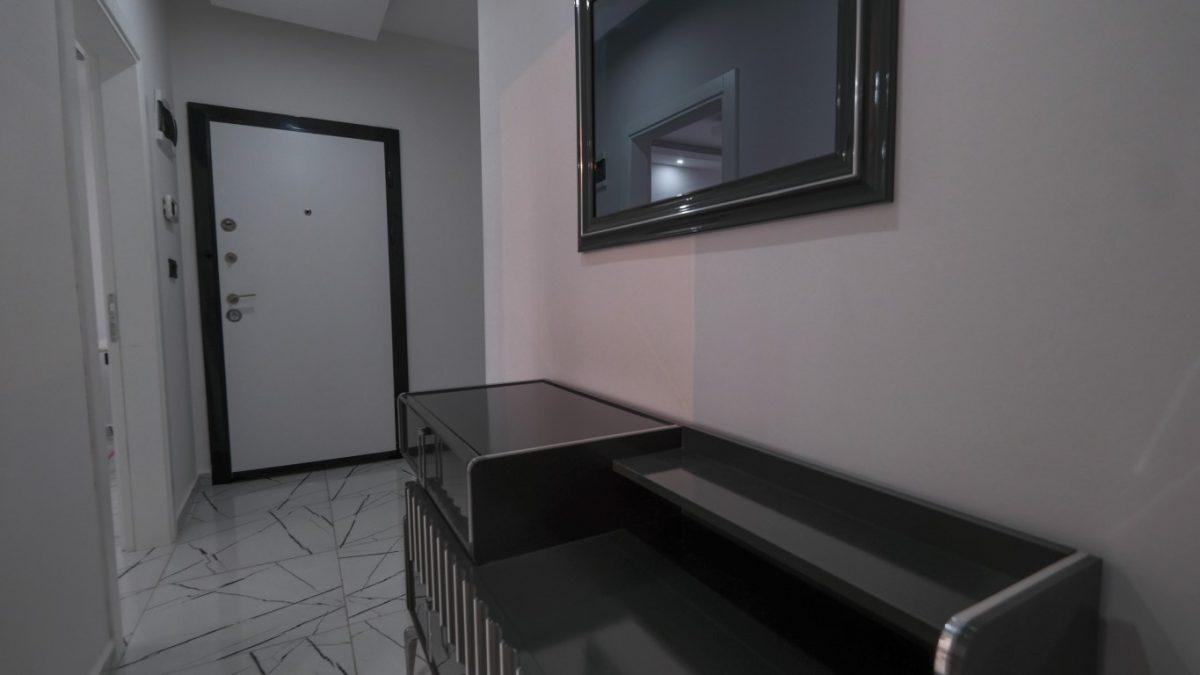 U3768 - Photo 5