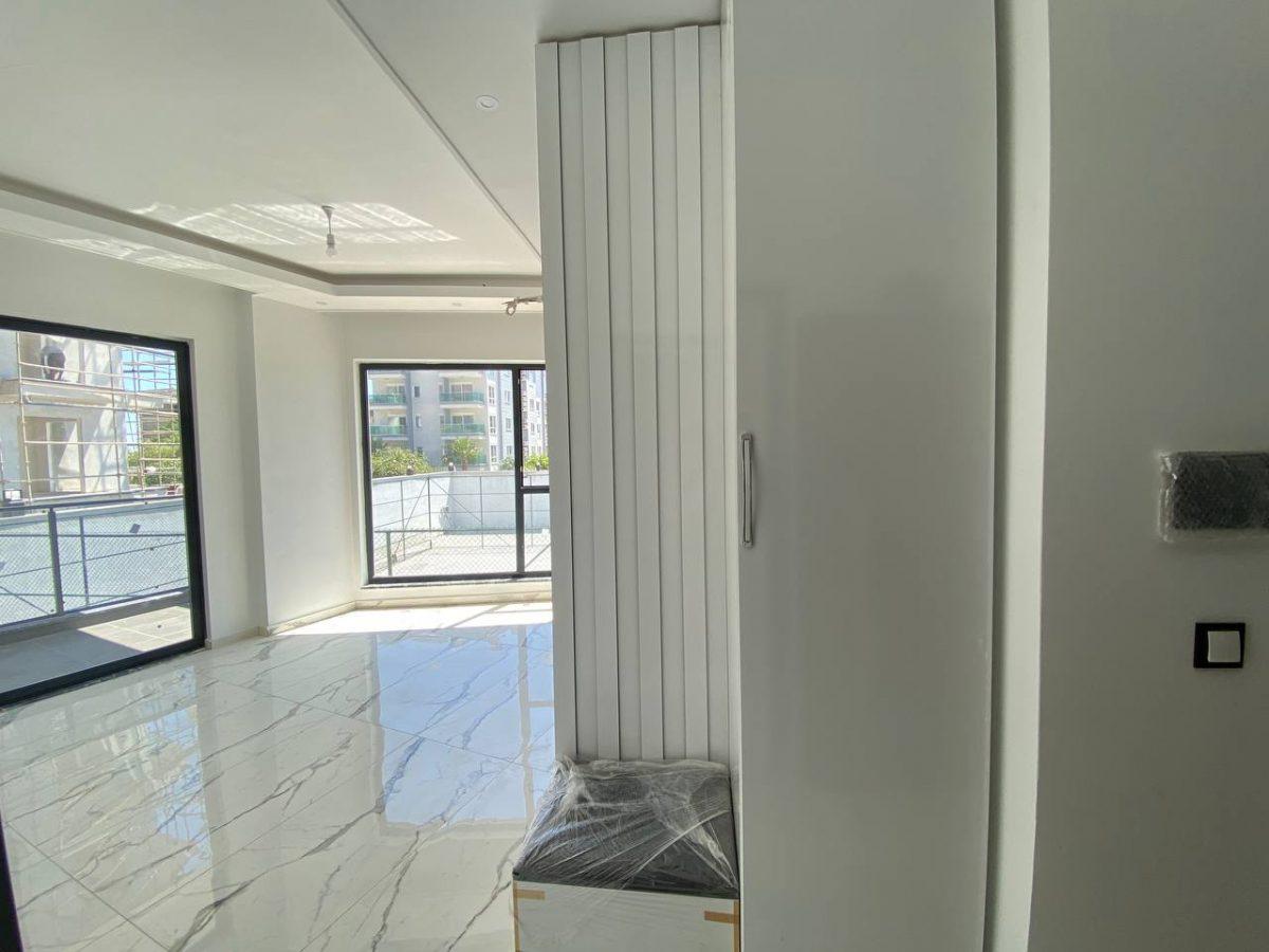 U3772 - Photo 5