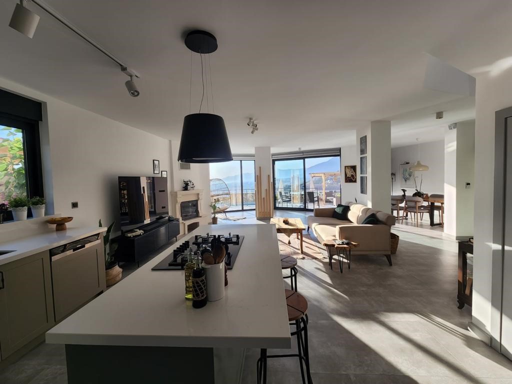 Stylish villa with a private pool and views in Kargicak - Umbrella Group - Photo 8