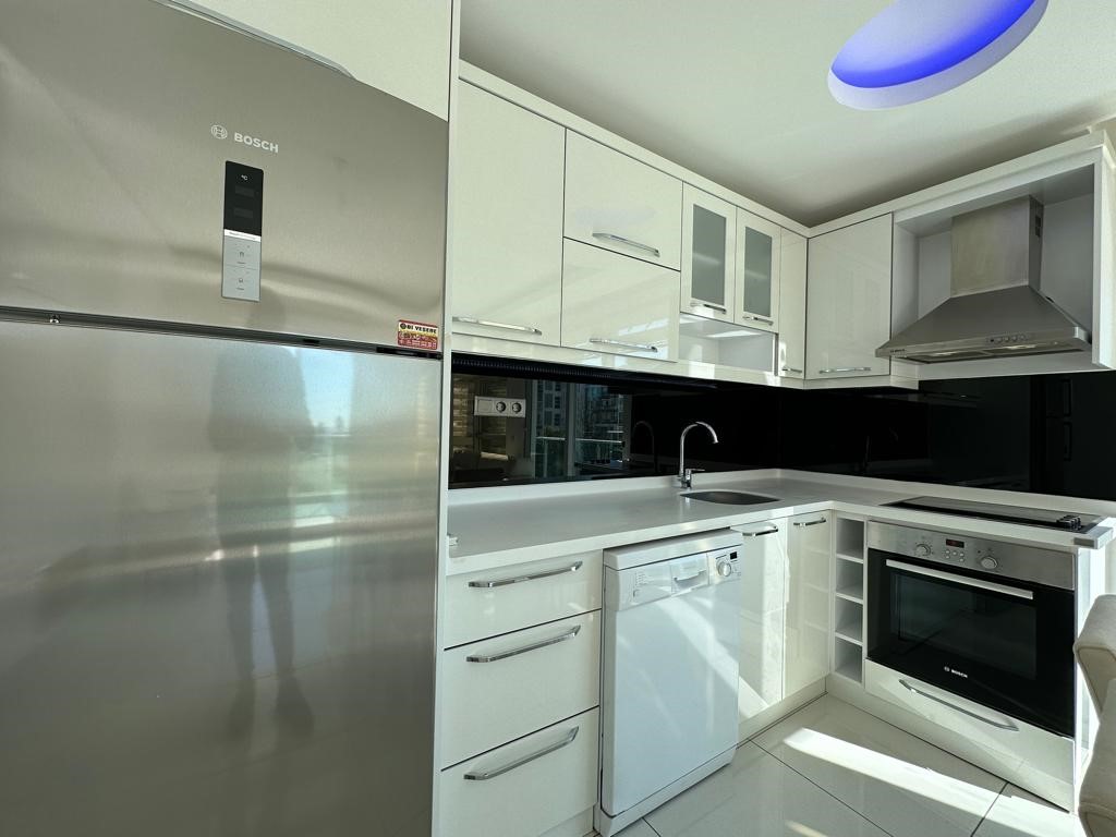 U4151 - Photo 4