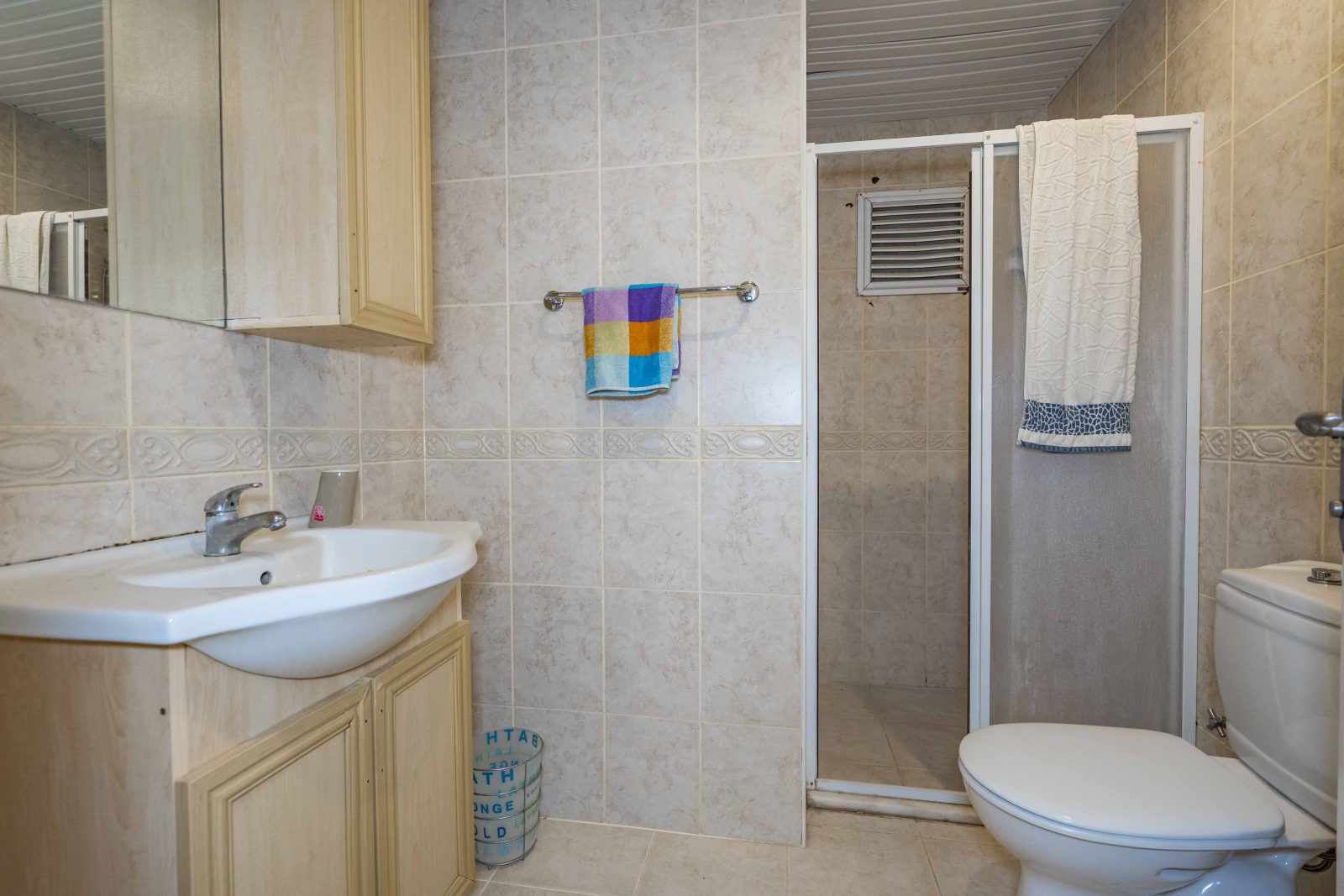 U4159 - Photo 24