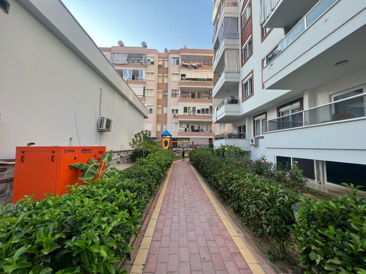 U4299 - Photo 17