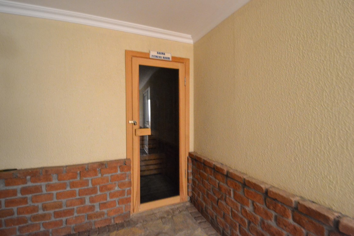 U4335 - Photo 6