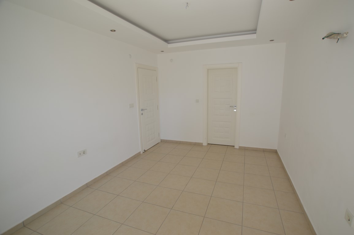 U4294 - Photo 13