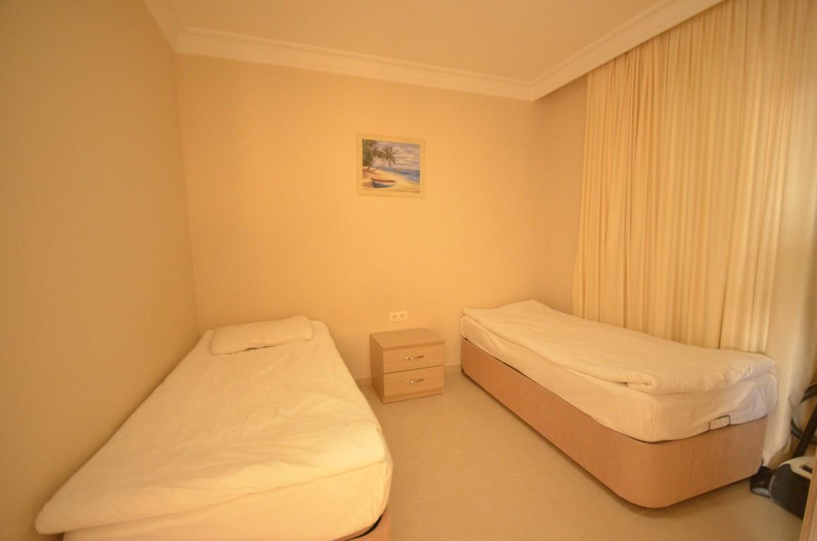 U4188 - Photo 32