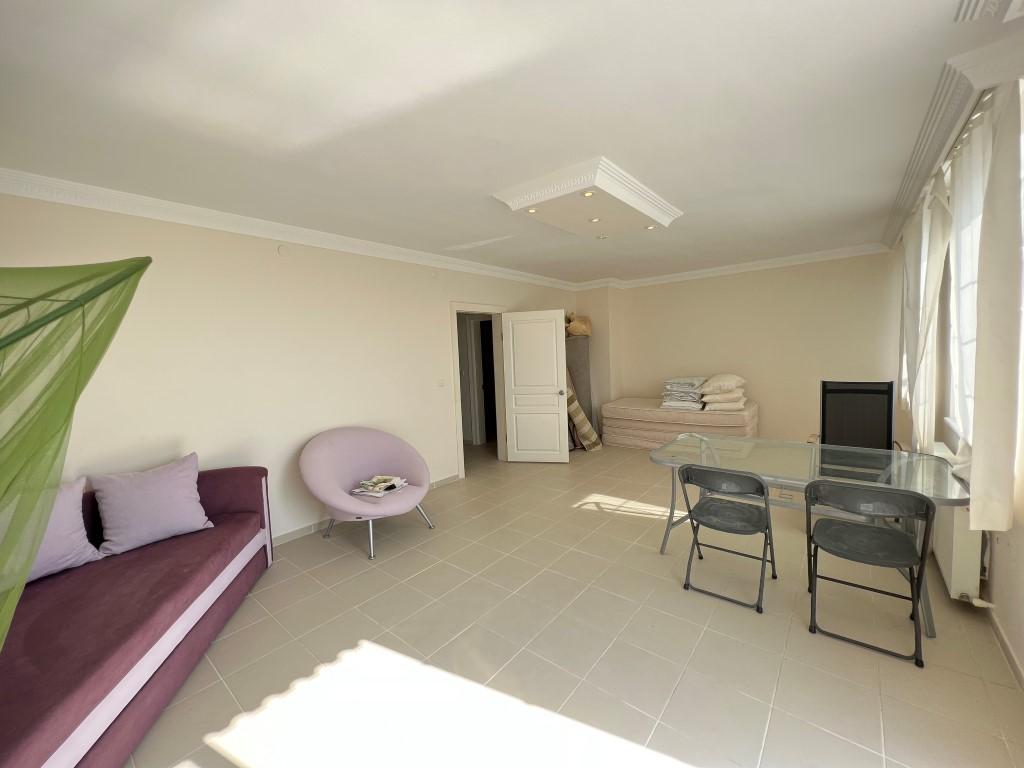 U4263 - Photo 17