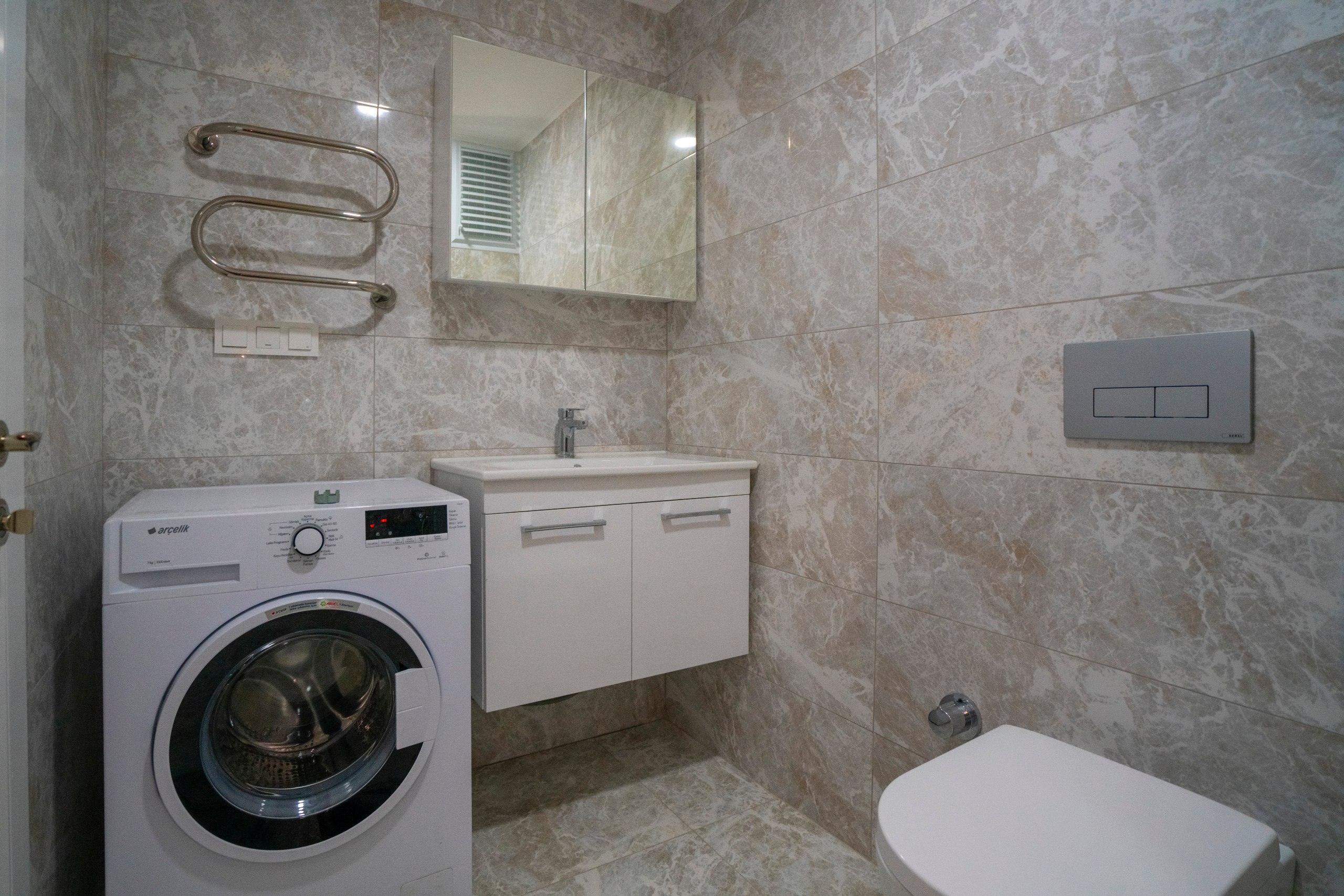 U4278 - Photo 27