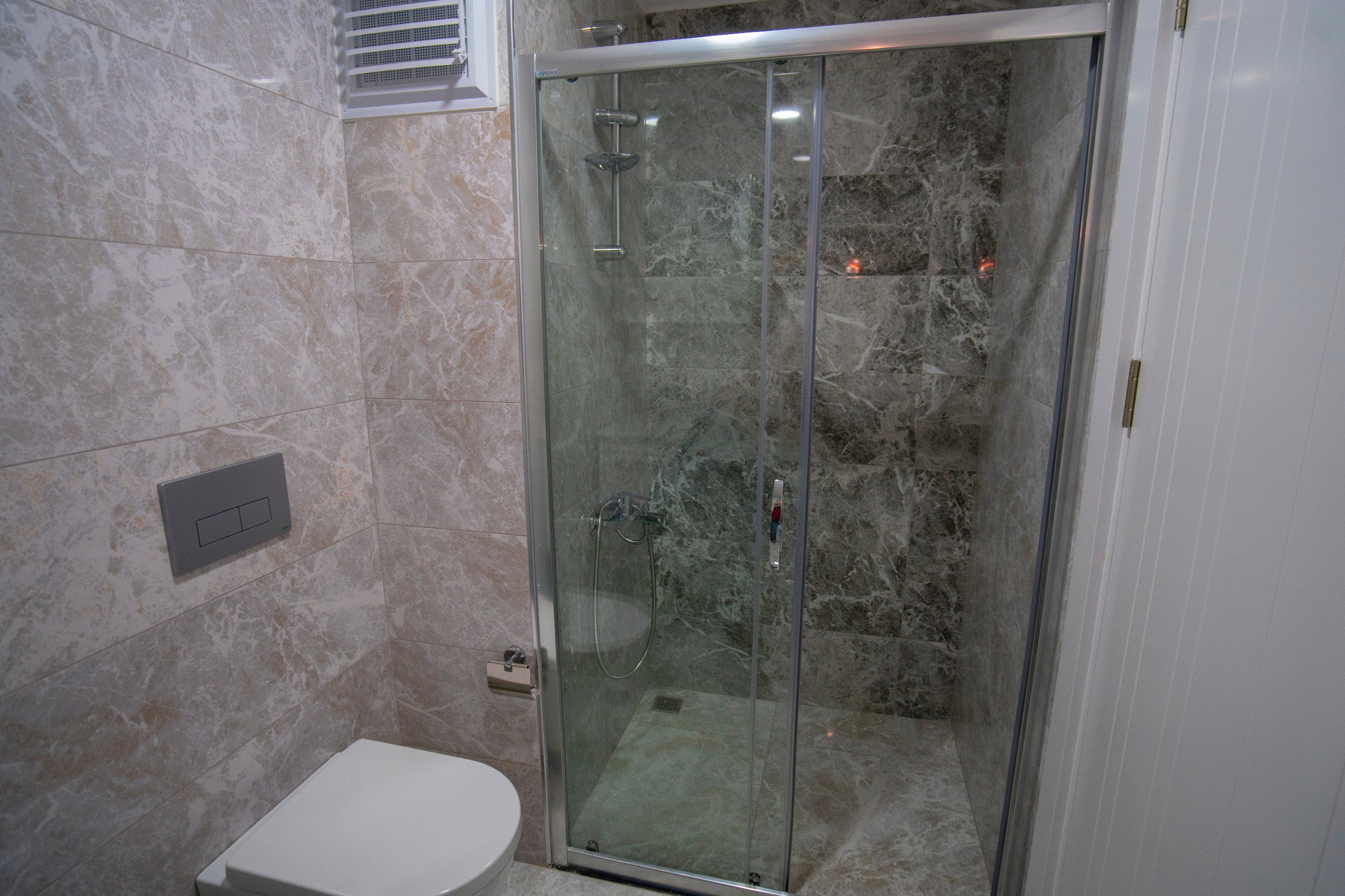 U4278 - Photo 26