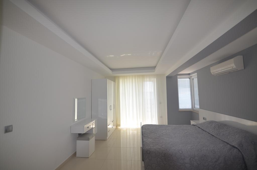 Spacious 5+1 Italian style villa in Fethiye - Umbrella Group - Photo 15