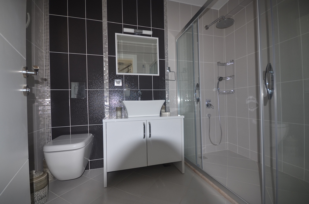 Spacious 5+1 Italian style villa in Fethiye - Umbrella Group - Photo 28