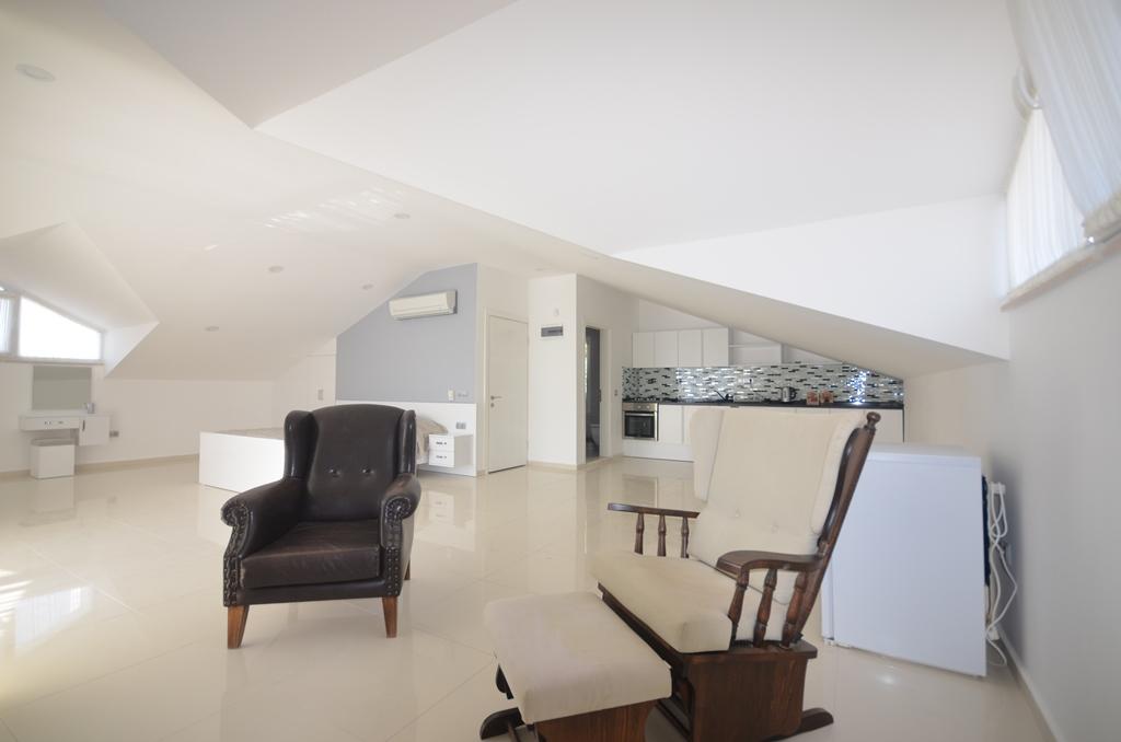 Spacious 5+1 Italian style villa in Fethiye - Umbrella Group - Photo 19