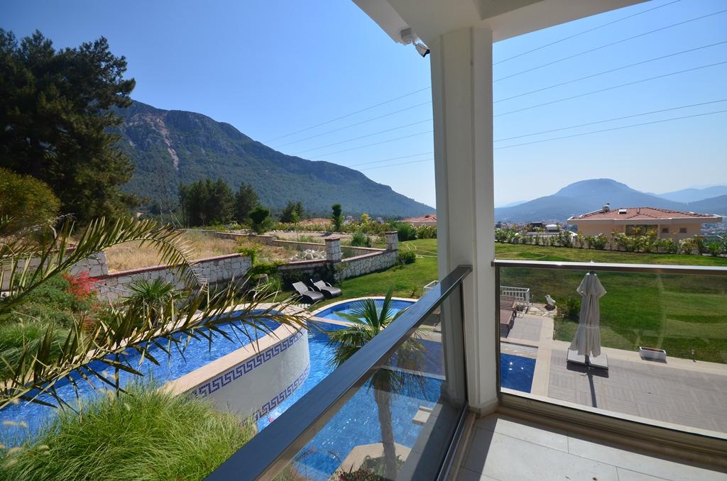 Spacious 5+1 Italian style villa in Fethiye - Umbrella Group - Photo 24