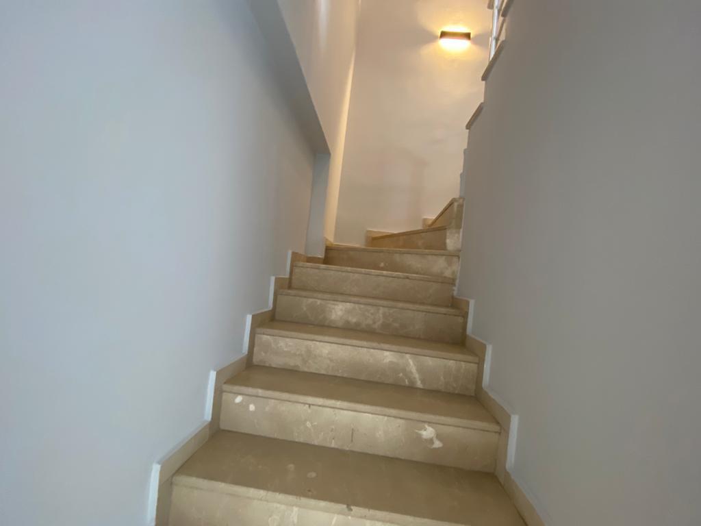 U4182 - Photo 10