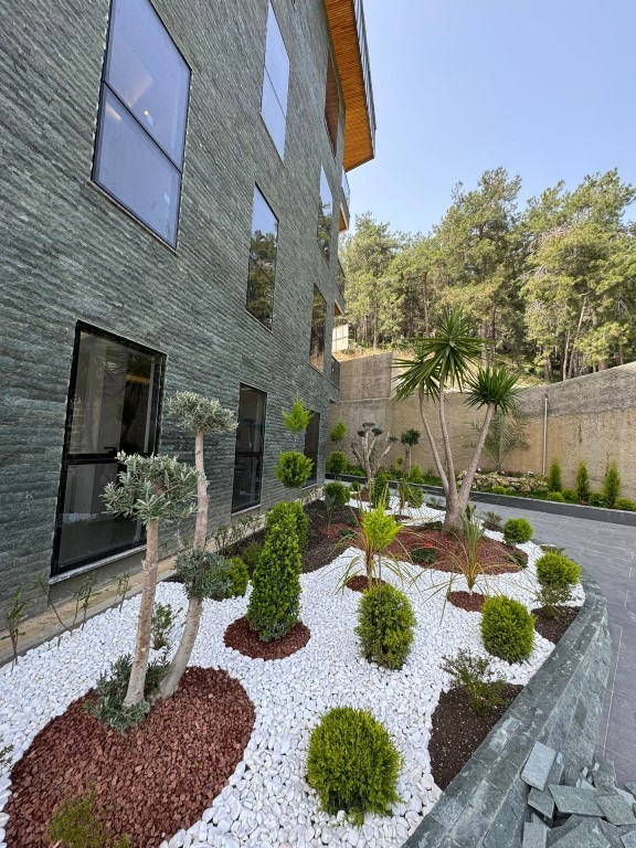 Project of a residential complex overlooking the sea and covered parking - Umbrella Group - Photo 6