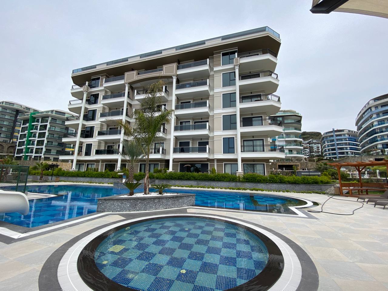 Two bedroom apartment in elite complex near the sea - Umbrella Group