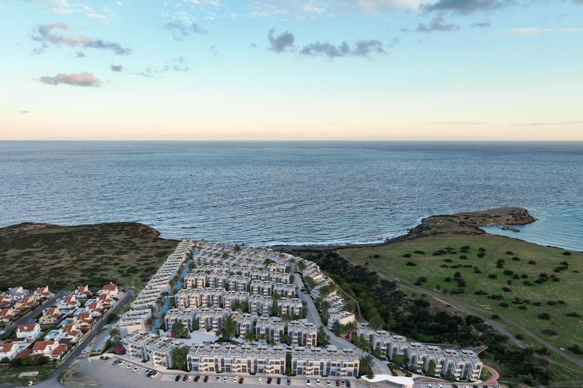 Large-scale project in Northern Cyprus,  offering options with villas and apartments - Umbrella Group - Photo 3