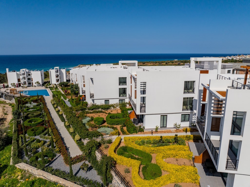 Project of a modern residential complex in Northern Cyprus in the area of Esentepe, apartment layout 2+1 - Umbrella Group - Photo 4