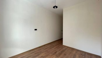 Zoom in
