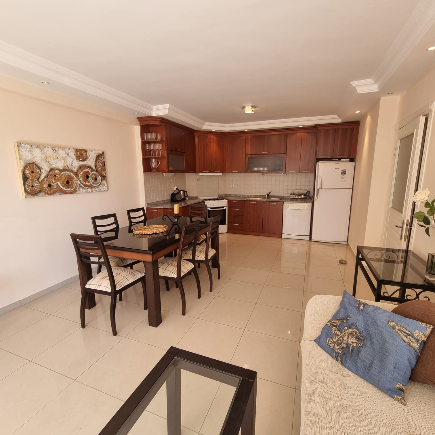 Two bedroom apartment in Tosmur district, 200 meters from the center - Umbrella Group - Photo 11