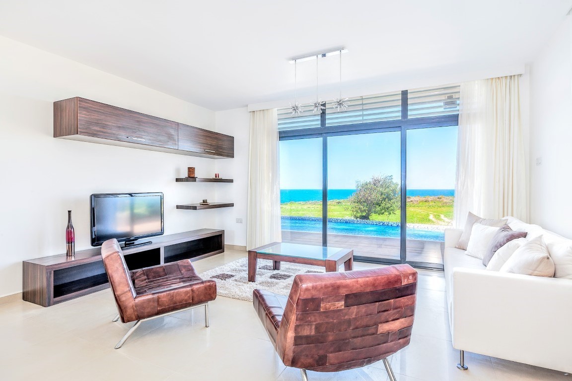 New project of villas in Northern Cyprus, located on the sea, Esentep - Umbrella Group - Photo 13