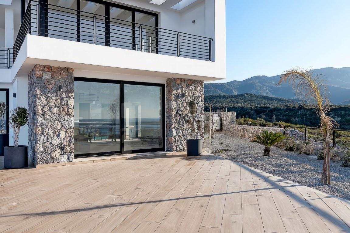 New project of villas in Northern Cyprus, located on the sea, Esentep - Umbrella Group - Photo 7