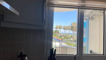 Zoom in
