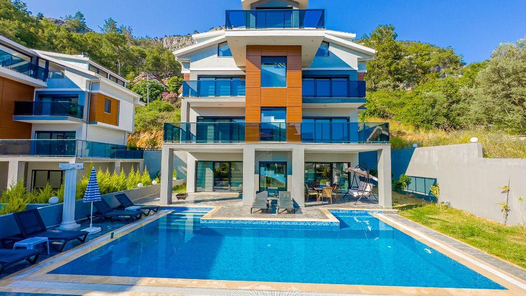 Private villa with swimming pool, with sea view in Fethiye - Umbrella Group
