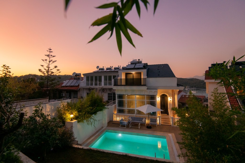 Private Villa 390 m2 with sea view in Fethiye - Umbrella Group - Photo 5