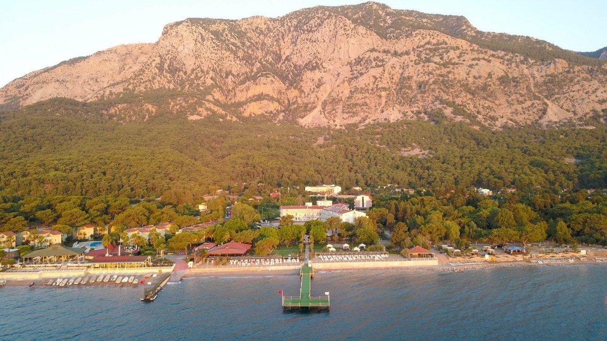 Hotel with diverse infrastructure on the first coastline, Antalya city - Umbrella Group - Photo 2