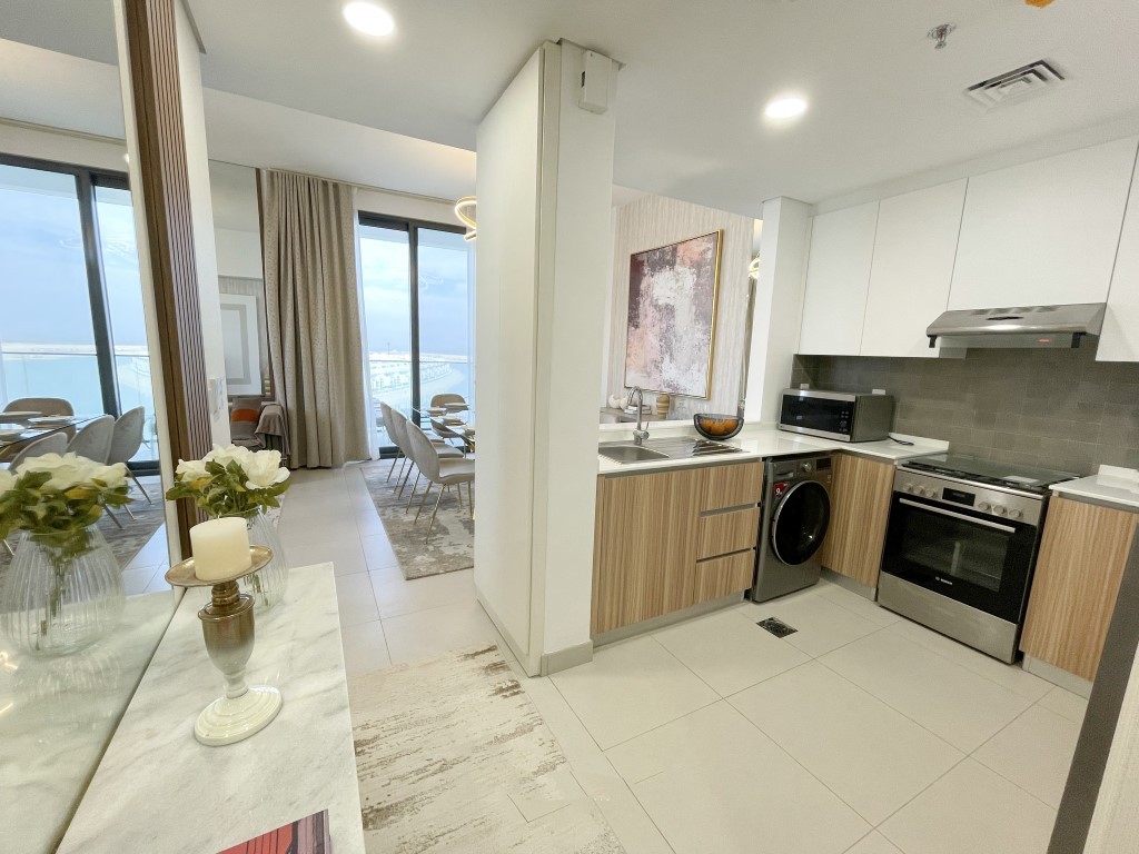 Luxury urban project on the coast of the Persian Gulf in the UAE, Sharjah city - Umbrella Group - Photo 32