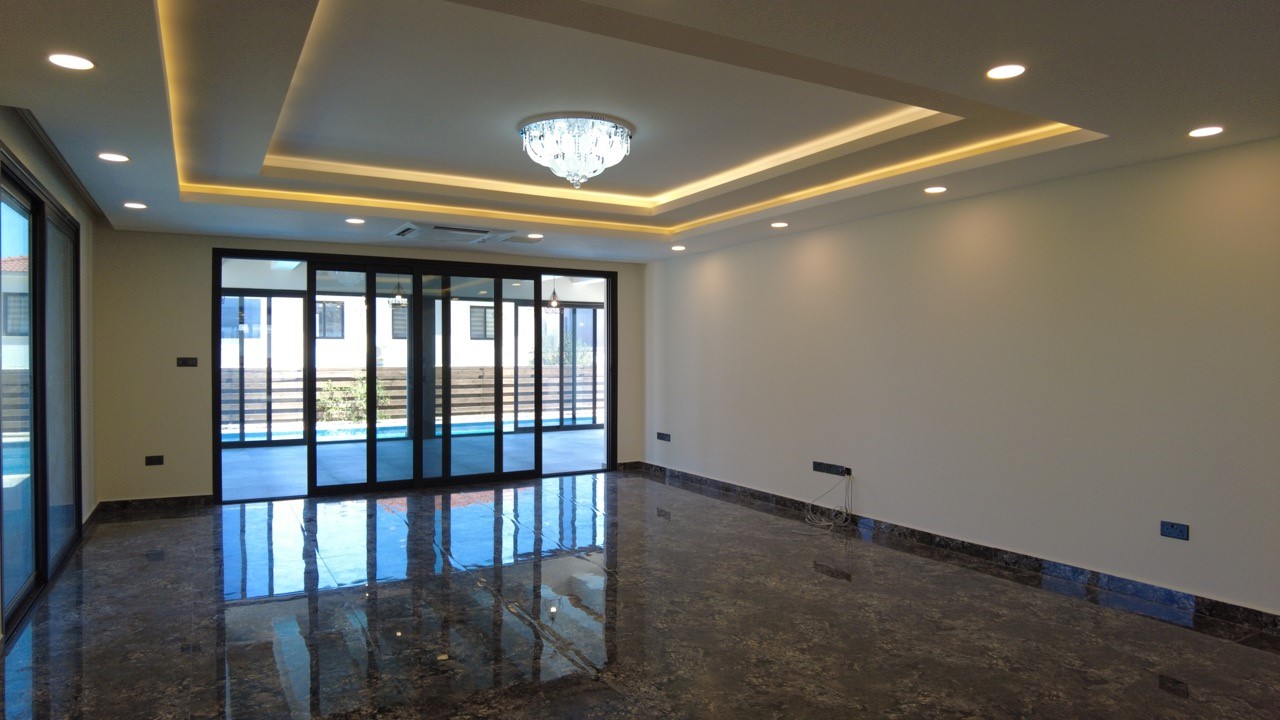 Villa complex with private pool in Northern Cyprus, Kyrenia - Umbrella Group - Photo 21