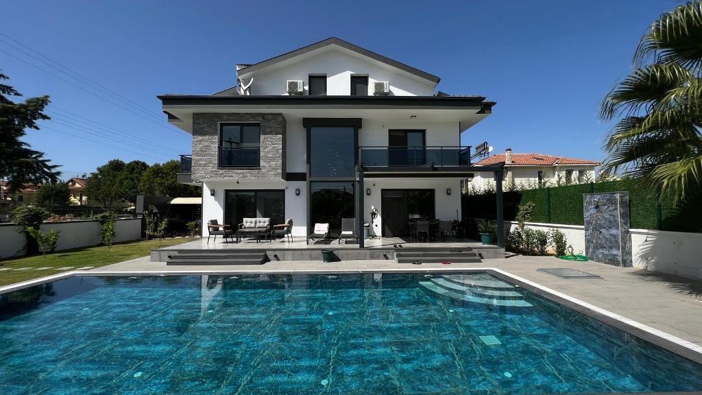 Luxury furnished villa in Fethiye, area 220 m² - Umbrella Group - Photo 3