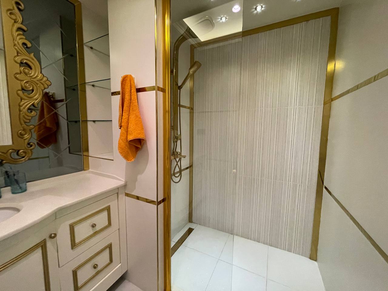 Two bedroom apartment in elite complex near the sea in Alanya - Umbrella Group - Photo 48
