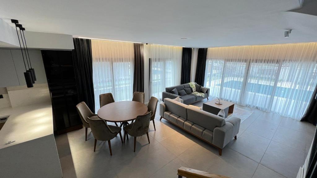 Private Villa 4+1 in 1000 m from the sea, Fethiye - Umbrella Group - Photo 11