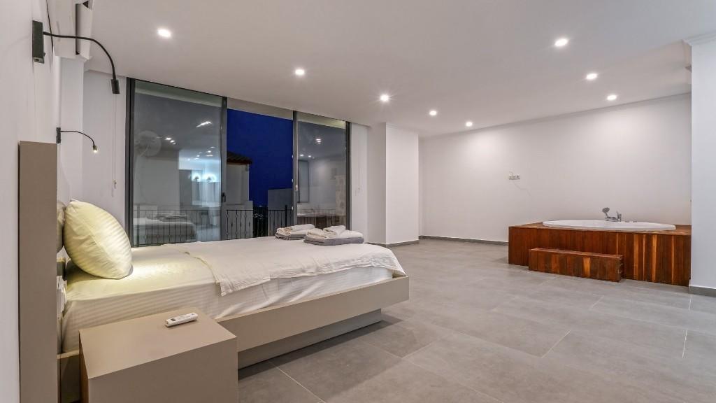 Luxury villa with stunning views of nature in Antalya - Umbrella Group - Photo 9
